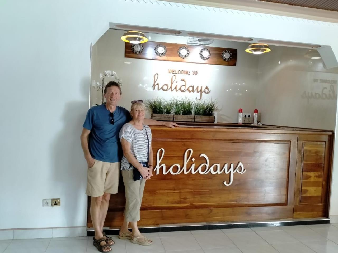 Holidays Hotel Nainamadama Экстерьер фото